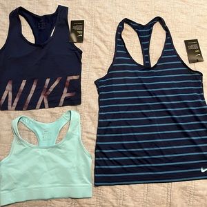 7 NWT XS Nike tops